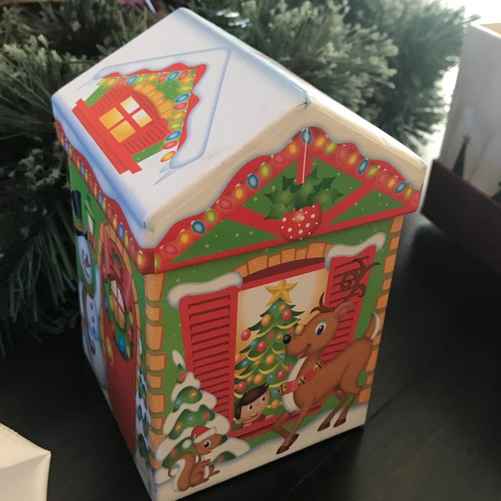 House Gift Box